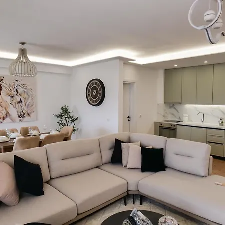 Apartament 23 *