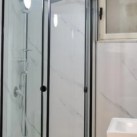 Apartman Xhejn's 23 *