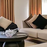 Xhejn's 23 * Durrës