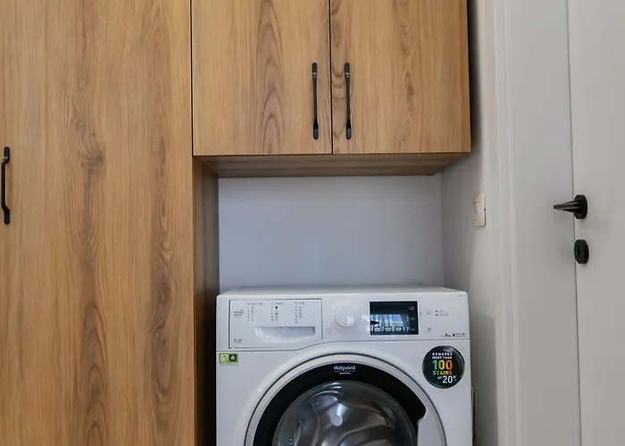 Xhejn's 23 * Δυρράχιο