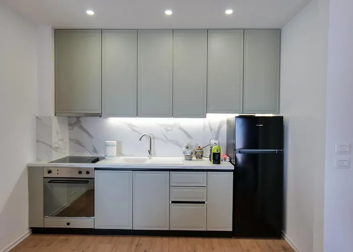 Xhejn's 23 Δυρράχιο