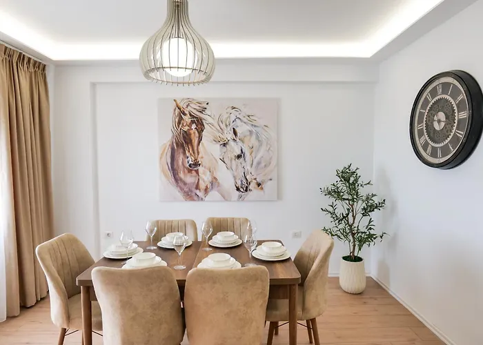 Διαμέρισμα Xhejn's 23 *